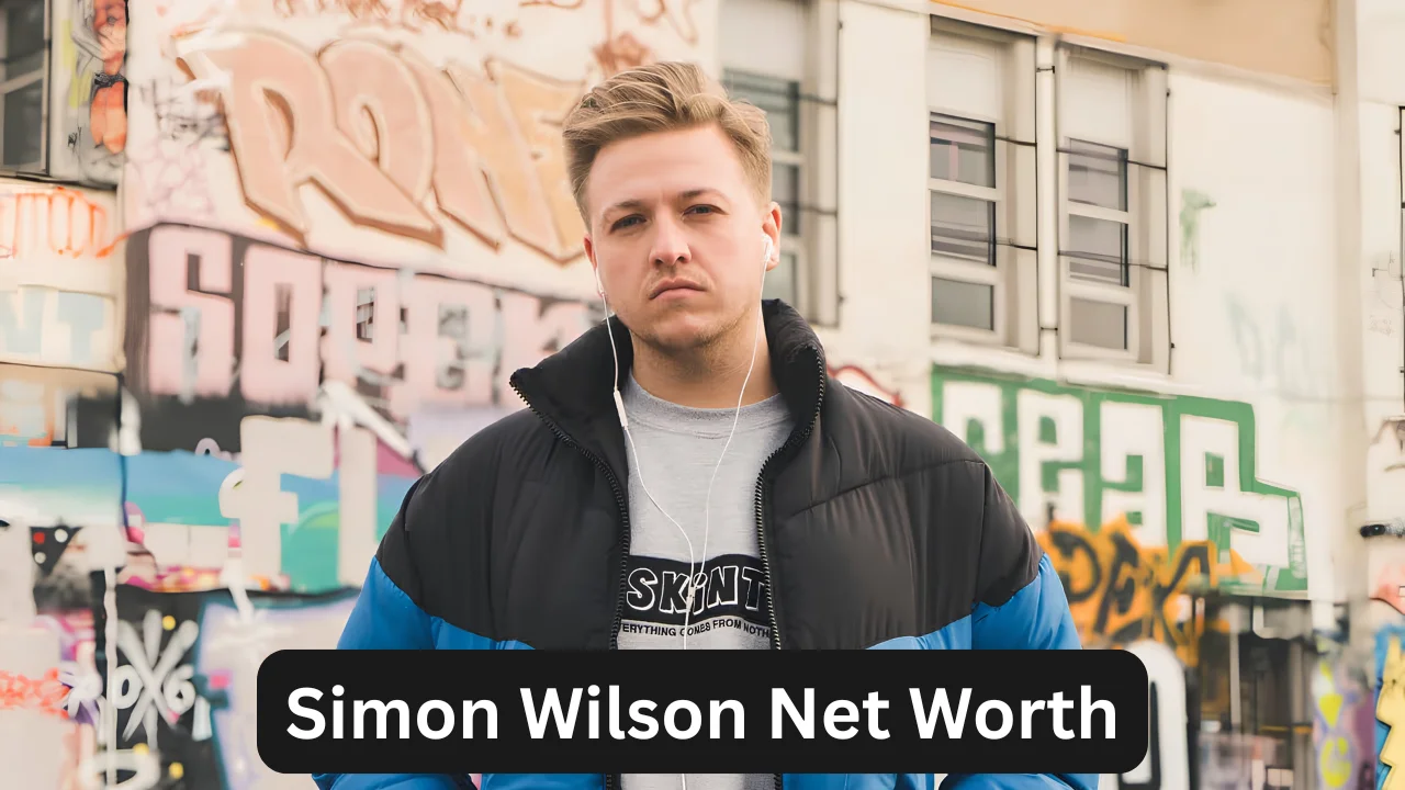 Simon Wilson Net Worth